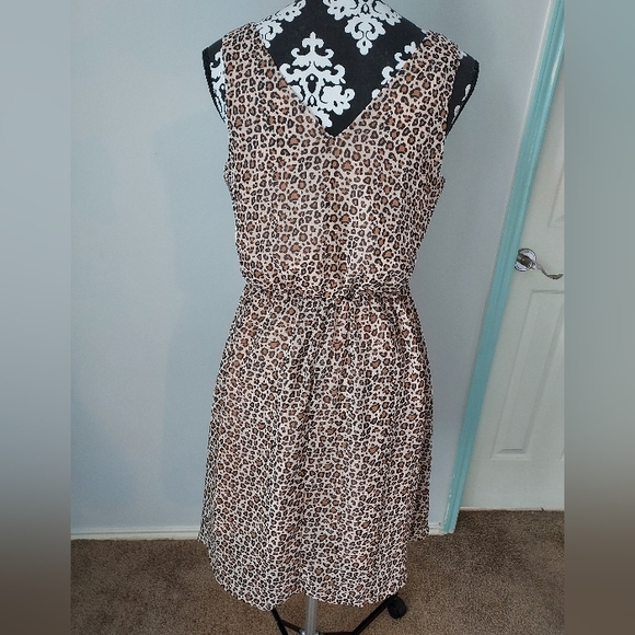 A.N.D. Ea WY Leopard Sleeveless  Dress Size  S - Picture 8 of 14